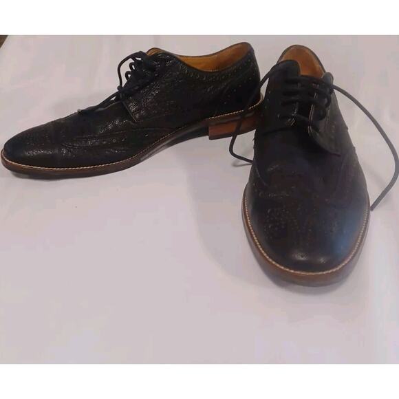 Cole Haan Grained Black Leather Wingtip Oxfords | Size 8.5 - Picture 3 of 11